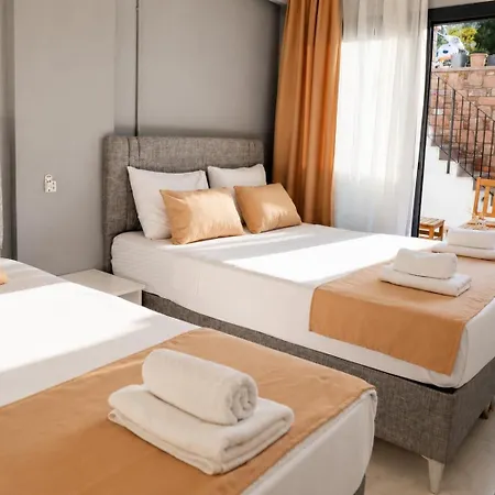 Kent Bed & Breakfast Ayvalı