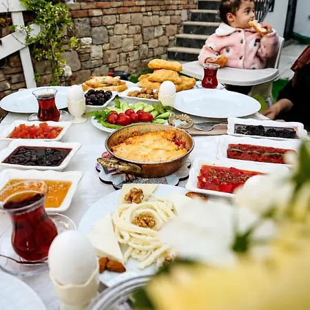 Bed & Breakfast Kent Ayvalı